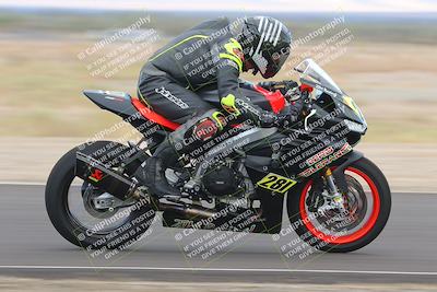 media/Sep-11-2022-SoCal Trackdays (Sun) [[81b7e951af]]/Back Straight Speed (850am)/